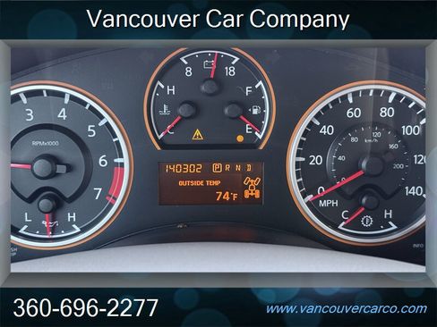 Used 2008 Nissan Titan SE AWD/4WD image 17