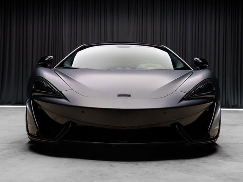 Used 2017 McLaren 570S RWD image 21