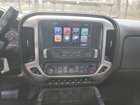 Used 2017 GMC Sierra 3500 SLT w/ Duramax Plus Package image 27