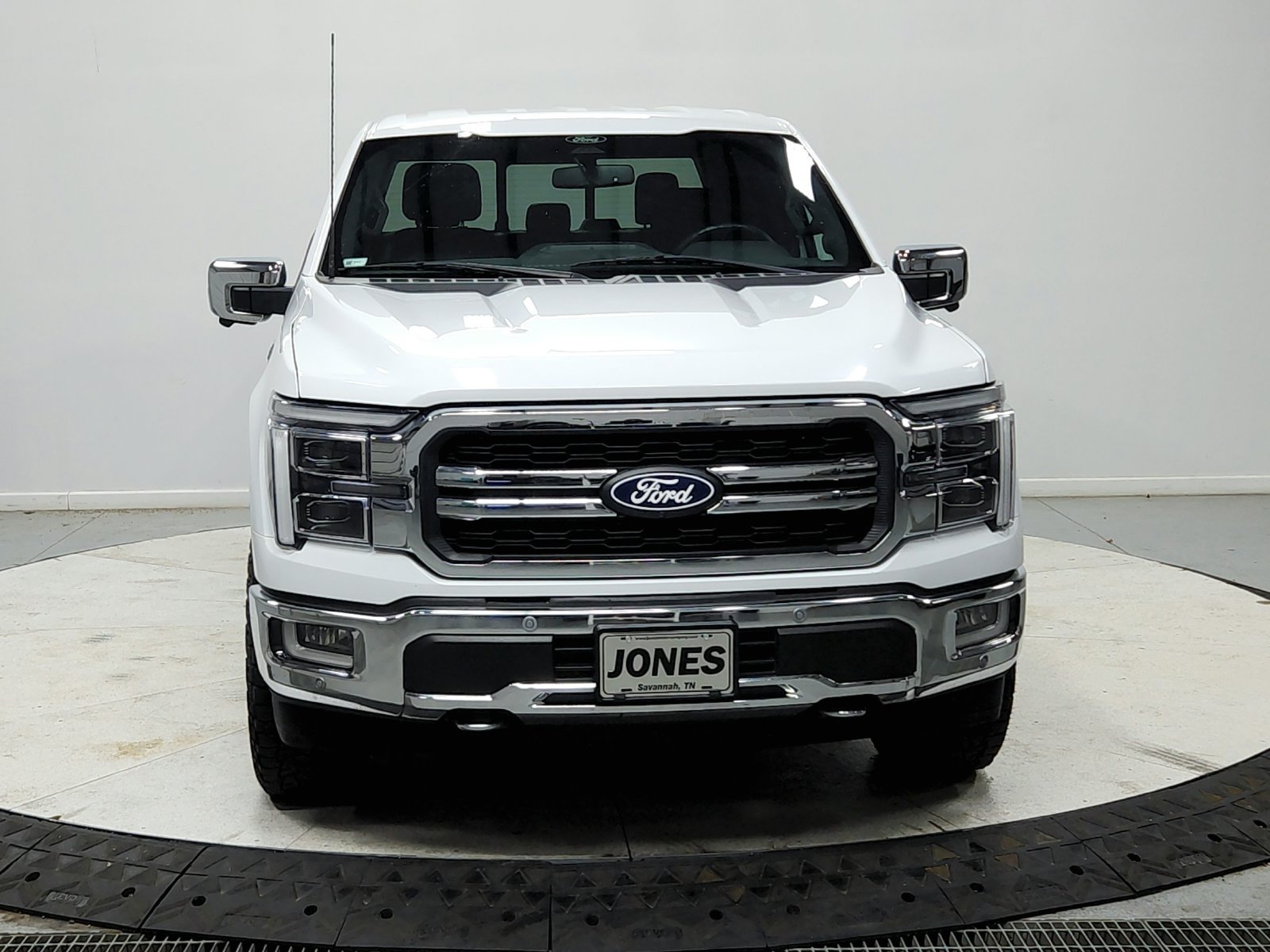 Used 2024 Ford F150 Lariat AWD/4WD image 3