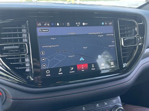 Used 2025 Dodge Durango R/T image 34