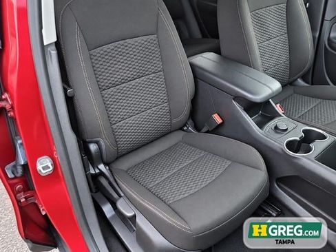 Used 2020 GMC Terrain SLE FWD image 8