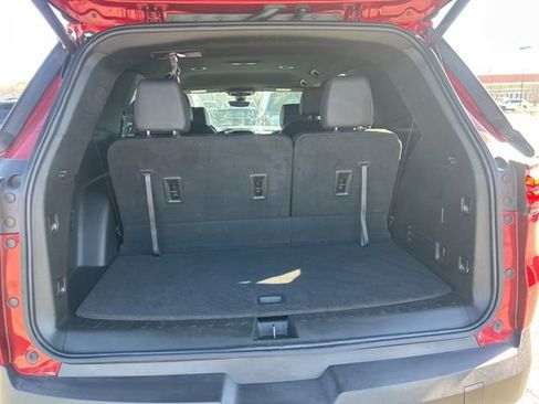 Certified 2023 Chevrolet Traverse RS image 30