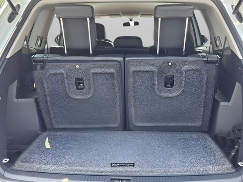 Used 2019 Volkswagen Atlas SE FWD image 26