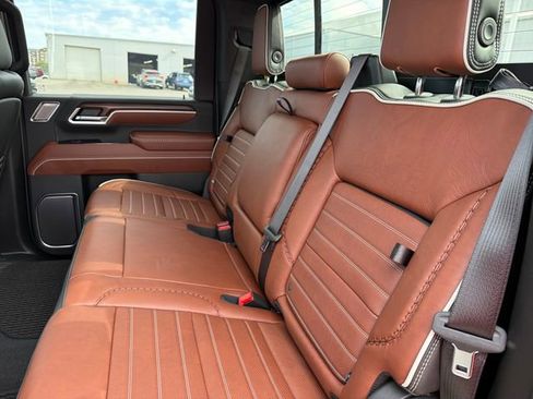 New 2026 GMC Sierra 2500 Denali Ultimate AWD/4WD image 21