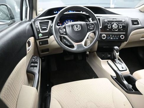 Used 2014 Honda Civic LX image 9