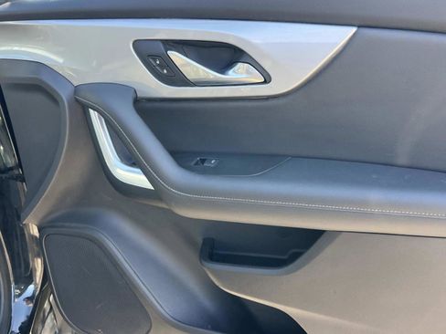 Used 2021 Chevrolet Blazer LT image 29