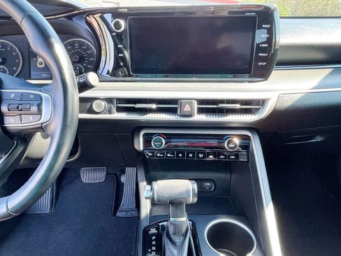 Used 2022 Kia K5 GT-Line w/ GT-Line FWD Premium Package image 12