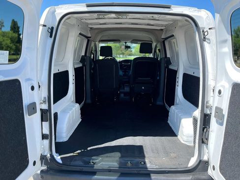 Used 2019 Nissan NV200 S w/ Back Door Glass Package FWD image 14
