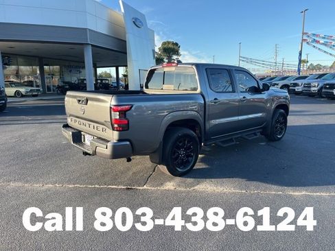 Used 2026 Nissan Frontier SV w/ Tow Package image 3