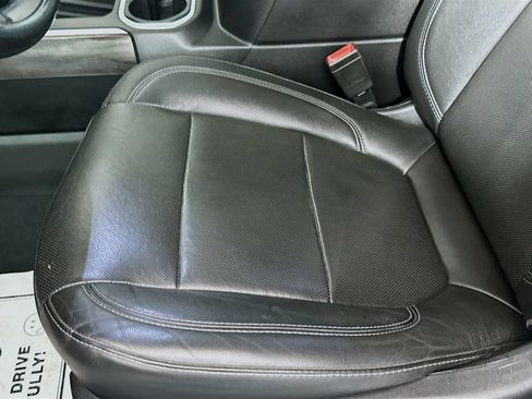 Used 2019 Chevrolet Silverado 1500 LTZ w/ LTZ Premium Package AWD/4WD image 20