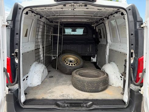 Used 2016 Mercedes-Benz Metris image 11