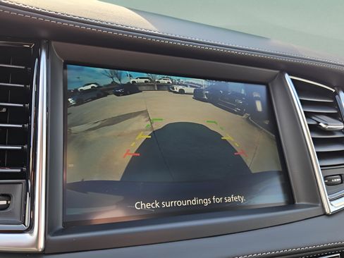 Certified 2025 INFINITI QX50 Luxe image 23