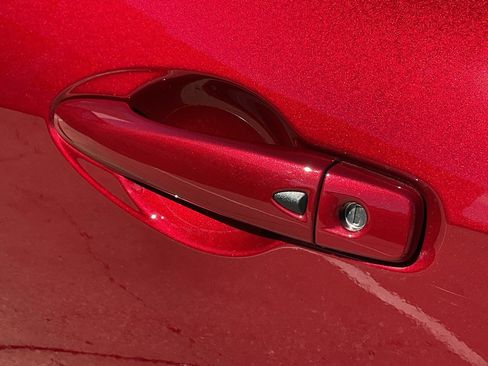 New 2025 Nissan Versa SR image 9