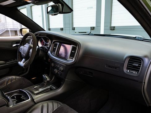 Used 2021 Dodge Charger SRT Hellcat image 24