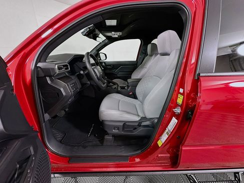 Used 2026 Toyota Tacoma SR5 AWD/4WD image 20