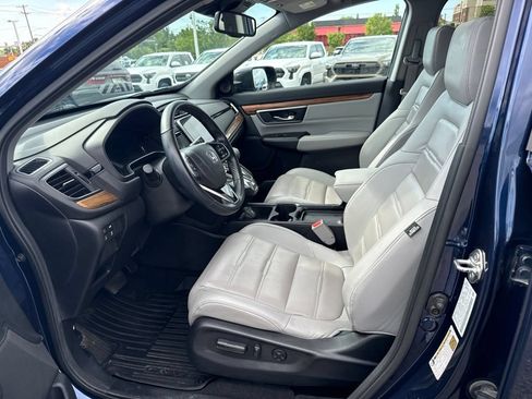 Used 2018 Honda CR-V Touring image 9