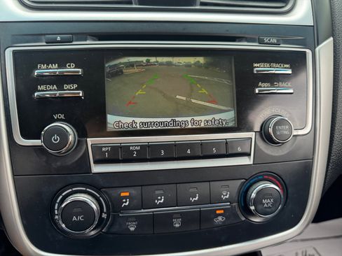 Used 2016 Nissan Altima 2.5 S w/ Power Driver Seat Package image 29
