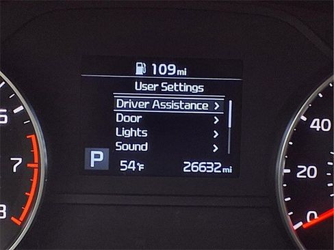 Used 2020 Kia Sportage EX image 20