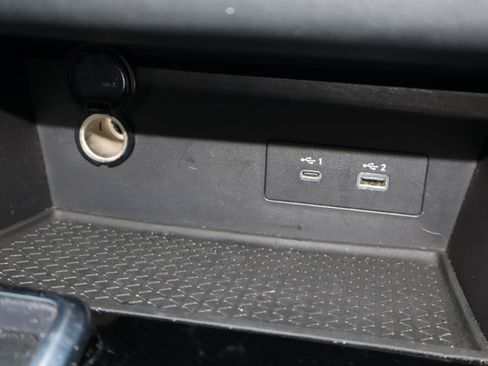 Used 2022 Nissan Pathfinder SV FWD image 26