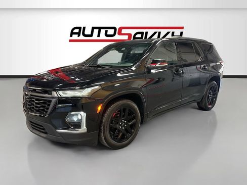 Used 2023 Chevrolet Traverse Premier w/ Redline Edition AWD/4WD image 3
