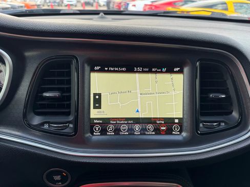 Used 2017 Dodge Challenger GT w/ Driver Convenience Group image 32