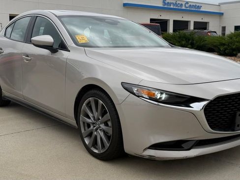 Used 2024 MAZDA MAZDA3 s FWD image 7