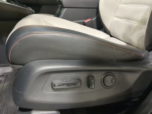 Used 2025 Honda CR-V Sport Touring image 14