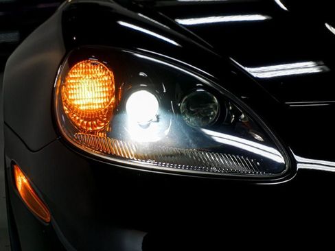 Used 2010 Chevrolet Corvette ZR1 w/ Preferred Equipment Group RWD image 78