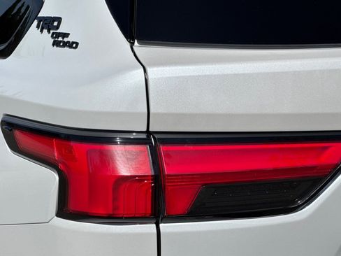 New 2026 Toyota Sequoia Platinum image 26