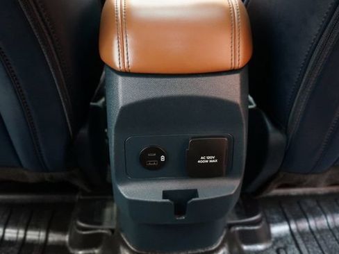 Used 2022 Ford Maverick Lariat w/ Lariat Luxury Package FWD image 39