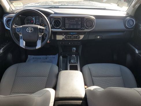 Used 2022 Toyota Tacoma SR5 image 19
