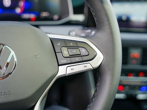 New 2025 Volkswagen Jetta SE image 12