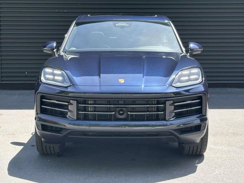 New 2026 Porsche Cayenne AWD/4WD image 8