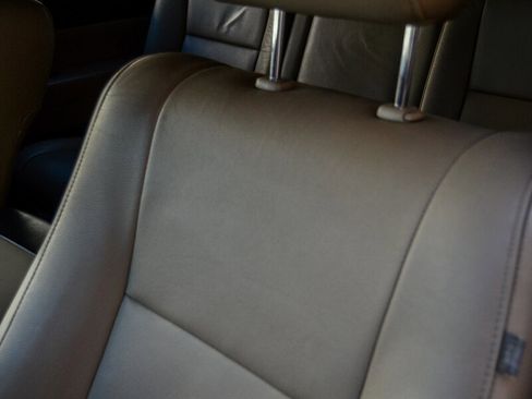 Used 2013 Toyota Sequoia SR5 image 33