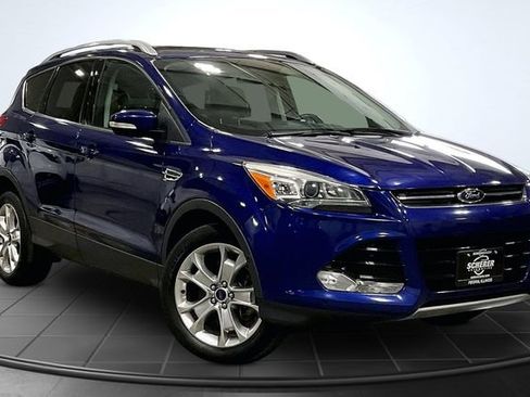 Used 2015 Ford Escape Titanium w/ Equipment Group 301A AWD/4WD image 11