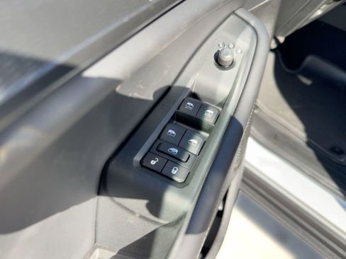 New 2025 Jeep Grand Cherokee L Laredo w/ Luxury Tech Group I image 11