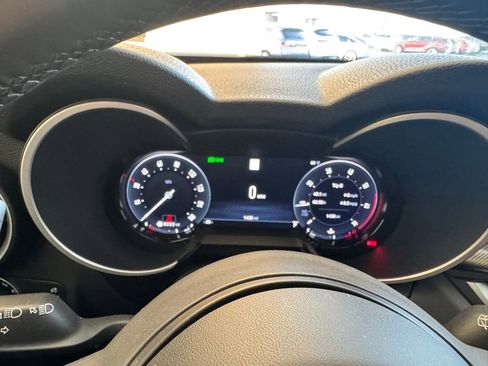 New 2024 Alfa Romeo Stelvio Veloce image 36