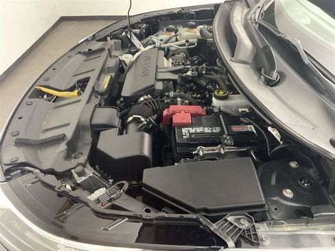 Used 2024 Nissan Rogue S FWD image 17
