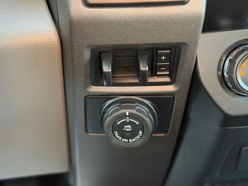 Used 2020 Ford F250 XL w/ STX Appearance Package image 15