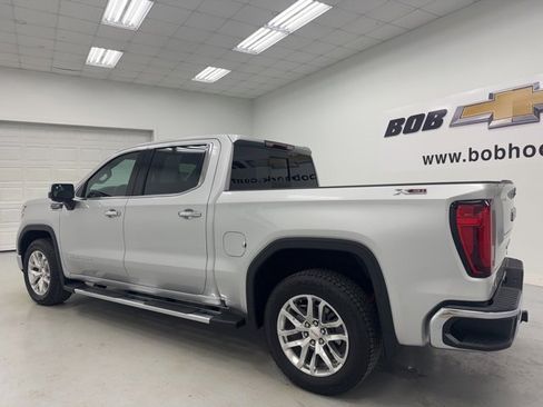 Used 2022 GMC Sierra 1500 SLT w/ SLT Premium Package image 7