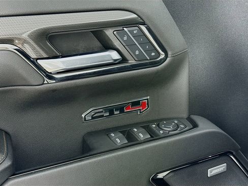 Used 2024 GMC Sierra 1500 AT4 w/ Technology Package image 18