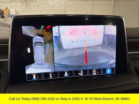 Used 2021 Chevrolet Tahoe Premier w/ Premium Package AWD/4WD image 19