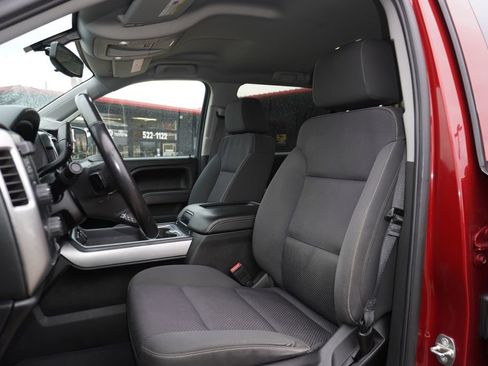 Used 2018 Chevrolet Silverado 1500 LT w/ All Star Edition image 23