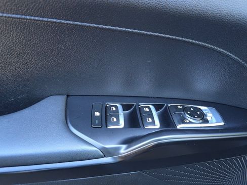 Used 2021 Kia K5 LX FWD image 8