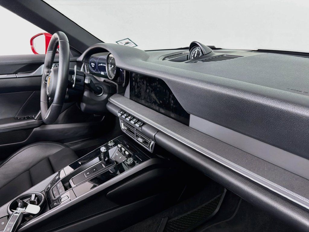 Certified 2020 Porsche 911 Carrera S RWD image 30