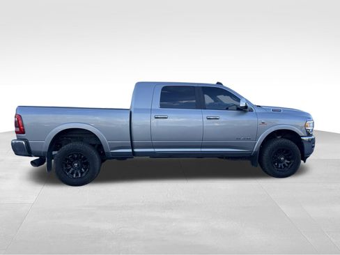 Used 2022 RAM 2500 Laramie AWD/4WD image 4