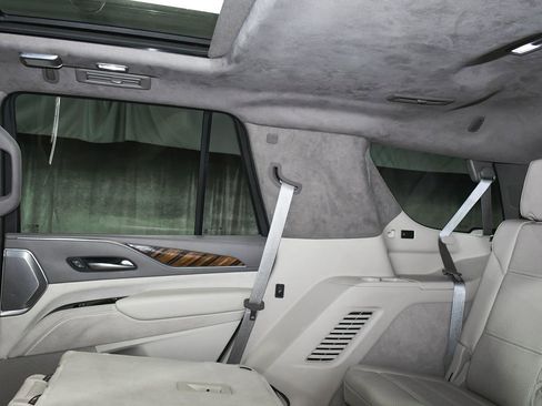 Used 2022 Cadillac Escalade Sport Platinum AWD/4WD image 58