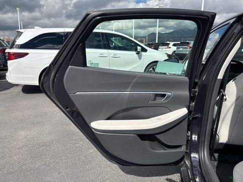 Used 2024 Hyundai Sonata SEL image 18