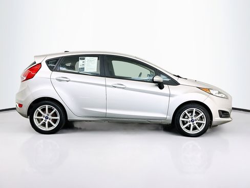 Used 2019 Ford Fiesta SE w/ Equipment Group 201A image 10
